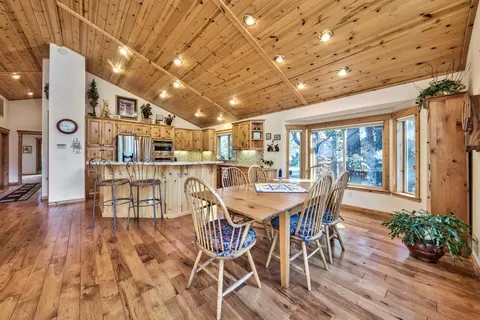 13355 Skiview Loop, Truckee, CA 96161 photo 12