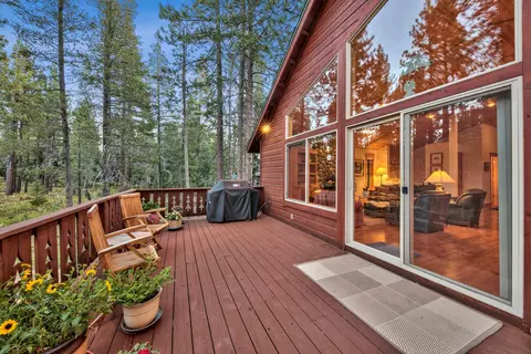13355 Skiview Loop, Truckee, CA 96161 photo 11