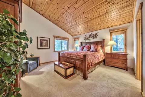 13355 Skiview Loop, Truckee, CA 96161 photo 16