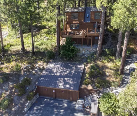 14942 Donner Pass Rd, Truckee, CA 96161