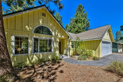 10663 Martis Dr, Truckee, CA 96161