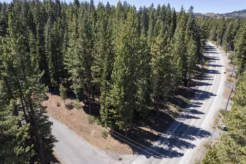 16243 Northwoods Blvd, Truckee, CA 96161