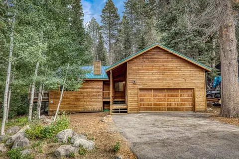 10037 E Alder Creek Rd, Truckee, CA 96161