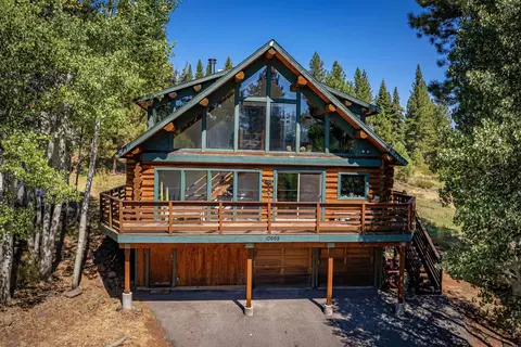 10665 Palisades Dr, Truckee, CA 96161