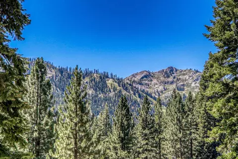 1060 Sandy Way, Olympic Valley, CA 96146 photo 13