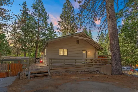 8816 Rainbow Ave, Kings Beach, CA 96143