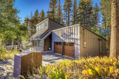 11568 Schussing Way, Truckee, CA 96161