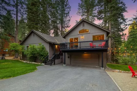 11832 Rio Vista Dr, Truckee, CA 96161