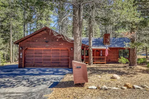 12055 Schussing Way, Truckee, CA 96161
