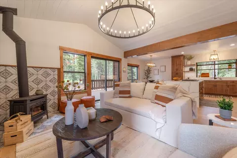 14192 Skiview Loop, Truckee, CA 96161 photo 9