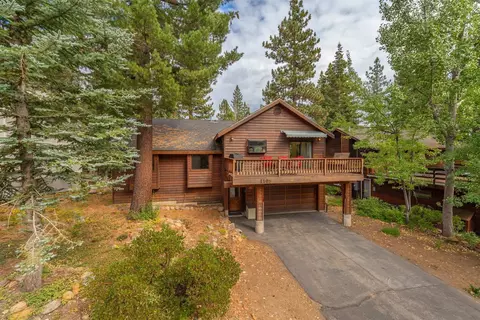 1105 Whitehall Ave, Tahoe Vista, CA 96148