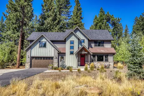 15616 Chelmsford Cir, Truckee, CA 96161