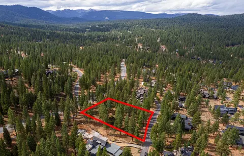 9707 Hunter House Dr, Truckee, CA 96161