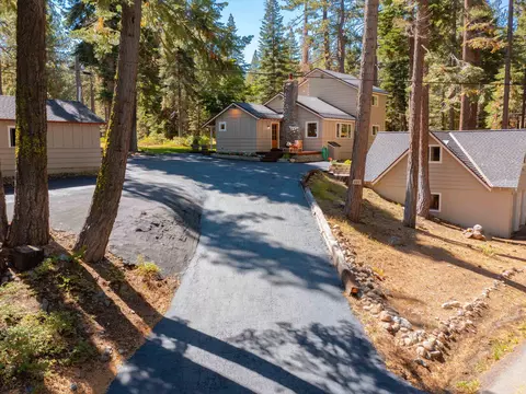 325 Chinquapin Ln, Tahoe City, CA 96145