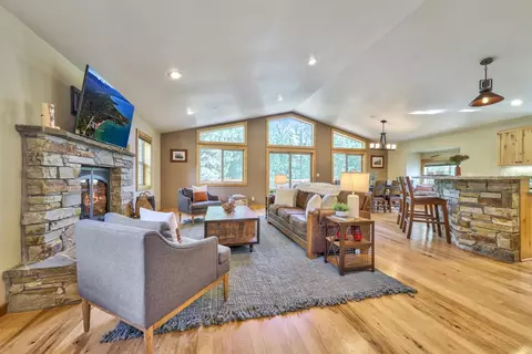 14152 Skiview Loop, Truckee, CA 96161 photo 7