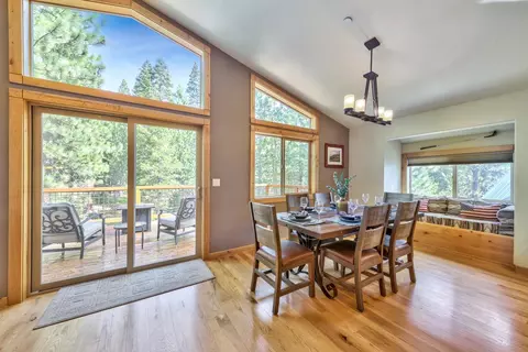 14152 Skiview Loop, Truckee, CA 96161 photo 10