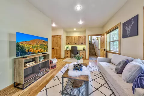 14152 Skiview Loop, Truckee, CA 96161 photo 17
