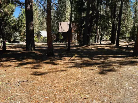44 Oak Ct, Blairsden, CA 96103 photo 5