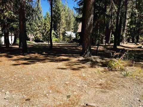 44 Oak Ct, Blairsden, CA 96103 photo 6