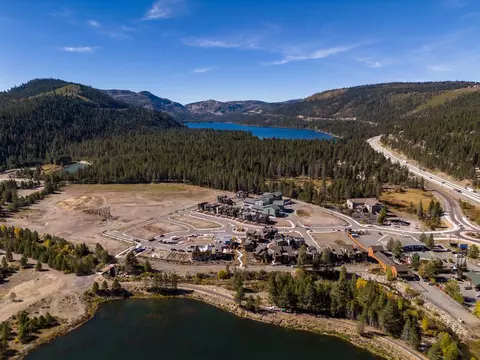 13051 Split Rock Ct, Truckee, CA 96161 photo 24