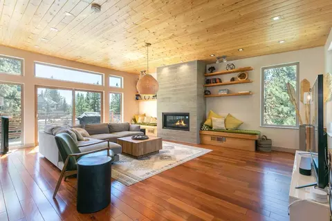 3737 Terrace Dr # 2, South Lake Tahoe, CA 96150