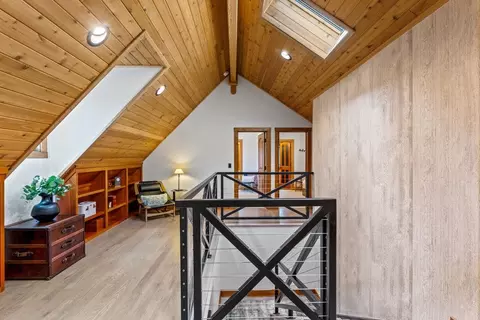 2104 Eagle Feather, Truckee, CA 96161 photo 17