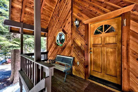 13825 Swiss Ln, Truckee, CA 96161