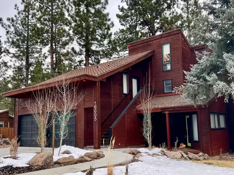 16005 Canterbury Ln, Truckee, CA 96161