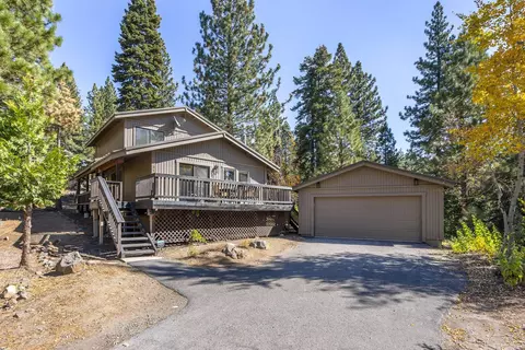 1310 Commonwealth Dr, Kings Beach, CA 96143
