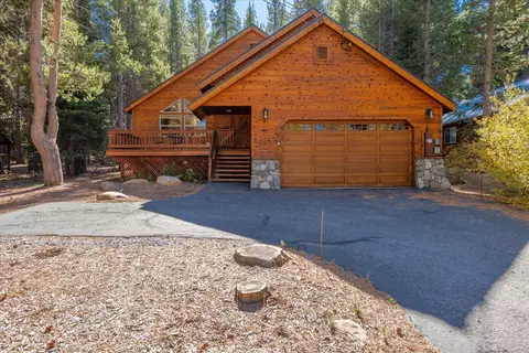 14597 Davos Dr, Truckee, CA 96161