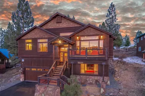 12530 Pinnacle Loop, Truckee, CA 96161