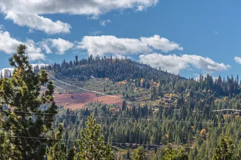12530 Pinnacle Loop, Truckee, CA 96161 photo 5