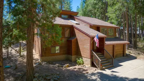 259 April Ln, Cromberg, CA 96103 photo 3