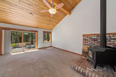 259 April Ln, Cromberg, CA 96103 photo 11