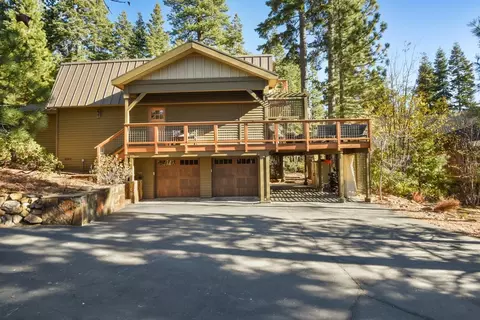 1317 Canterbury Dr, Kings Beach, CA 96143