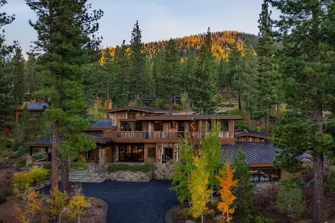 8306 Kenarden Dr, Truckee, CA 96161