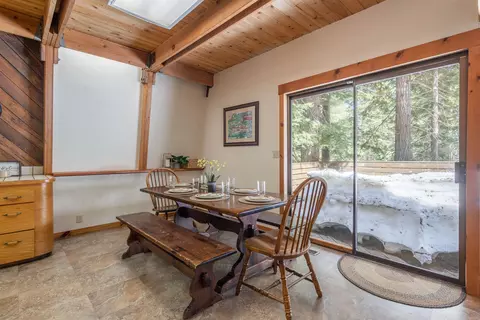 12709 Skiview Loop, Truckee, CA 96161 photo 10