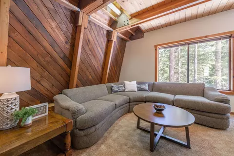 12709 Skiview Loop, Truckee, CA 96161 photo 23