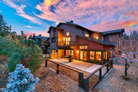 11844 Hope Ct # B, Truckee, CA 96161