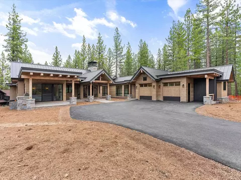 245 Laura Knight, Truckee, CA 96161