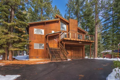 10278 Blue Jay Ln, Truckee, CA 96161
