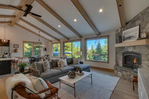 7295 Chinkapin Rd, Tahoma, CA 96142
