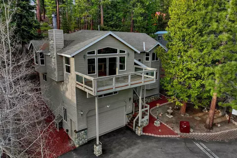 1035 Salisbury Ln, Kings Beach, CA 96143