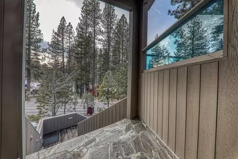 110 Basque, Truckee, CA 96161 photo 4