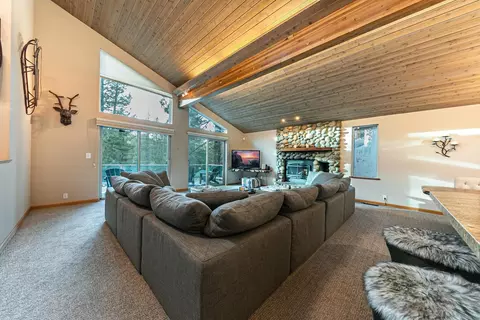 110 Basque, Truckee, CA 96161 photo 7
