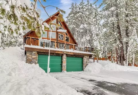 15242 Alder Creek Rd, Truckee, CA 96161