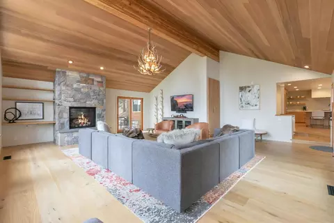 237 Basque # 3, Truckee, CA 96161 photo 11