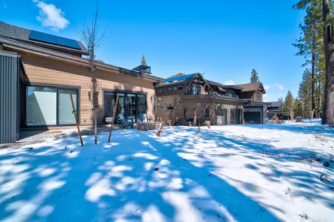 10228 Modane Pl, Truckee, CA 96161 photo 25