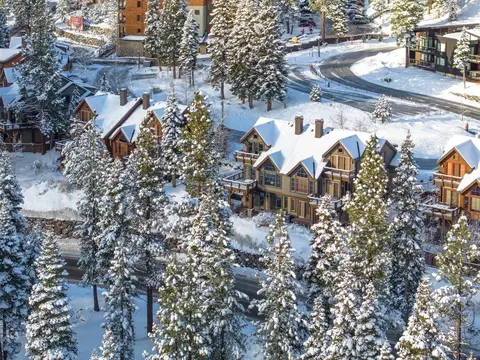 7213 Larkspur Ct, Truckee, CA 96161