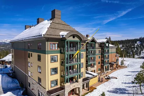13051 Ritz Carlton Highlands Ct # 4307 WK 1 & 6, Truckee, CA 96161